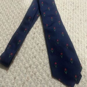 Thomas pink flower tie